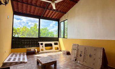 Casa en Esquina en Gran Santa Fe con Terreno Excedente