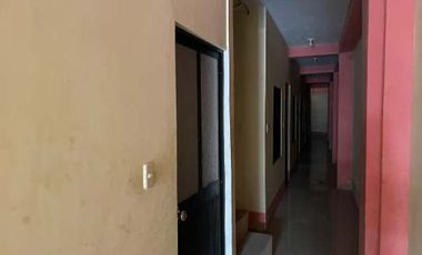 En venta CASA DE 3 PISOS + AZOTEA - Loreto