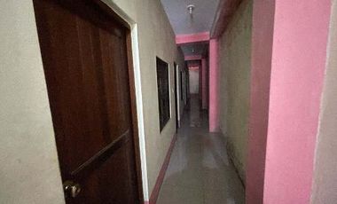 En venta CASA DE 3 PISOS + AZOTEA - Loreto