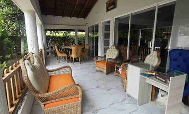 VENDO HERMOSA PARCELA VIA GUATIGUARA PISCINA BBQ JACUZZI AREA 50O METROS