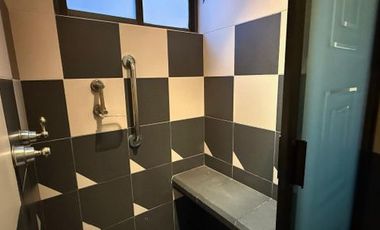 CASA EN RENTA EN CONDOMINIO EN BOSQUE DE LAS