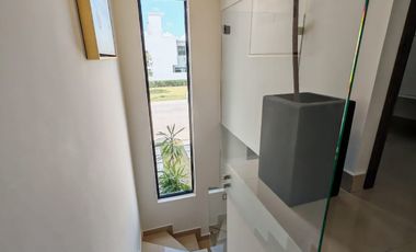 CASA NUEVA CON CISTERNA, COCINA Y CLOSET E PACHUCA