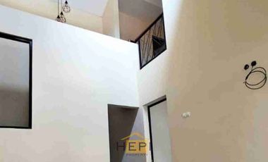 rumah siap pakai Tlogomulyo ! 2 lantai kamar tidur 3. sudah SHM