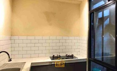 rumah siap pakai Tlogomulyo ! 2 lantai kamar tidur 3. sudah SHM