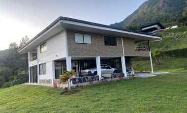 Venta  Finca Copacabana-Altos de Villa (Por Haceb Hacia Arriba)
