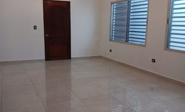 Casa en Venta en Col. Anahuac, San Nicolas de los Garza