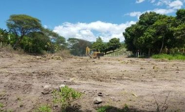 Lote de venta en yunguilla santa isabel, malapamba entrada a pata pata. a 1 hora de cuenca