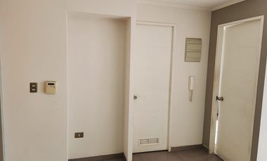 Arriendo Departamento/ 1D + 1B. Estación Metro Vicente Valdés