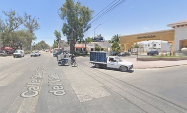 CASA EN VENTA VILLA FONTANA SAN PEDRO TLAQUEPAQUE JALISCO OPORTUNIDAD DE RECUPERACION HIPOTECARIA