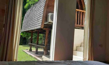 Villa di Denpasar Hanya 50m dari Jalan Besar, Fully furnished, 3lt, Milik Sendiri