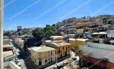 Departamento porteño, muy céntrico, moderno y confortable.