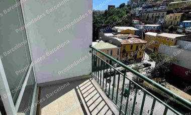 Departamento porteño, muy céntrico, moderno y confortable.