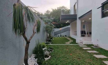 Sunvalley House and Lot for Sale with 397sqm Lot area, Quality Built to Last. Surrounded by Lush Greenery and a Peaceful Neighborhood