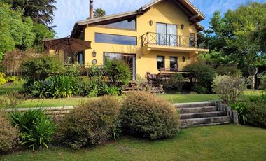 Arriendo y, Venta Casa Amoblada