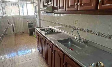 VENDO APARTAMENTO CONUCOS PRIMER PISO AREA 84 METROS