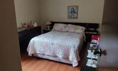 ✨ ¡OPORTUNIDAD! VENTA DE CASA EN ZONA COMERCIAL – SAN JUAN DE MIRAFLORES 🏡