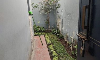 ✨ ¡OPORTUNIDAD! VENTA DE CASA EN ZONA COMERCIAL – SAN JUAN DE MIRAFLORES 🏡
