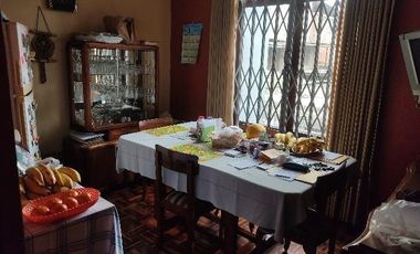 ✨ ¡OPORTUNIDAD! VENTA DE CASA EN ZONA COMERCIAL – SAN JUAN DE MIRAFLORES 🏡