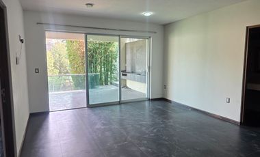 CASA EN VENTA EN EL CLUB DE GOLF ALTOZANO MORELIA