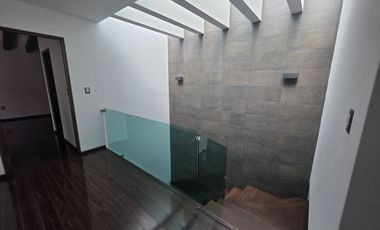 CASA EN VENTA EN EL CLUB DE GOLF ALTOZANO MORELIA