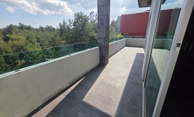 CASA EN VENTA EN EL CLUB DE GOLF ALTOZANO MORELIA