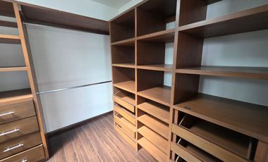 CASA EN VENTA EN EL CLUB DE GOLF ALTOZANO MORELIA