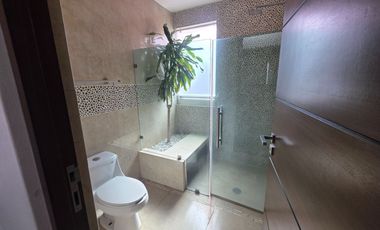 CASA EN VENTA EN EL CLUB DE GOLF ALTOZANO MORELIA