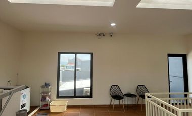 DIJUAL KOST EXCLUSIVE SUHAT – 18 Kamar Aktif, Full Furnish, Dekat UB, Income Tinggi