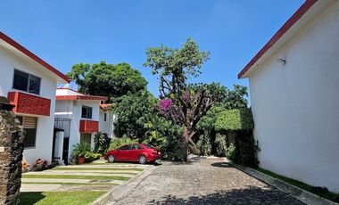 Casa en condominio con Alberca en Lomas de la Selva, Cuernavaca Morelos.