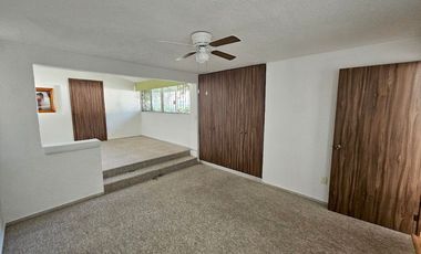 Casa en condominio con Alberca en Lomas de la Selva, Cuernavaca Morelos.