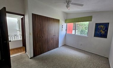 Casa en condominio con Alberca en Lomas de la Selva, Cuernavaca Morelos.