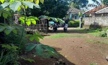 dijual rumah dan tanah pinggir jalan 420 meter