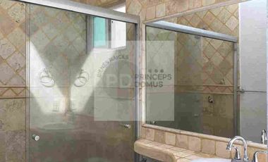CASA DENTRO DE CONDOMINIO DE SOLO 4 CASAS ATZINGO CUERNAVACA MORELOS