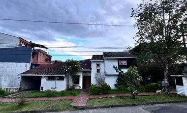 Vendo casa en Villavicencio, barrio El Caudal.