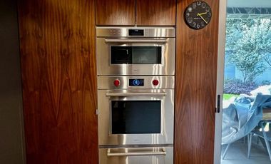 Lujo y Confort: Casa de 3 niveles en venta - Desierto de los Leones