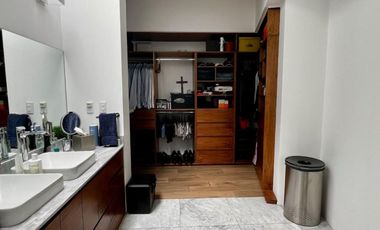 Lujo y Confort: Casa de 3 niveles en venta - Desierto de los Leones