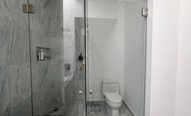 Lujo y Confort: Casa de 3 niveles en venta - Desierto de los Leones