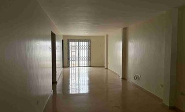 Venta de Casa, Sector Urb. Valle Alto, Guayaquil, Ecuador