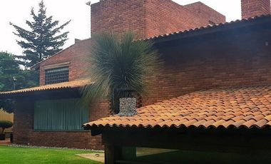 Venta Casa en Cuajimalpa calle Julian Adame