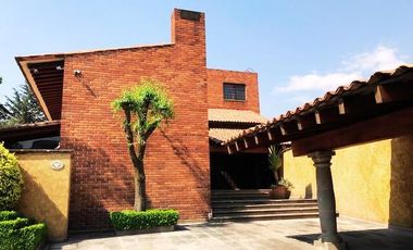 Venta Casa en Cuajimalpa calle Julian Adame