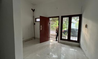 Rumah 3kamar dijual bawah Harga Pasar one gate perumahan di telukan grogol Solo Baru