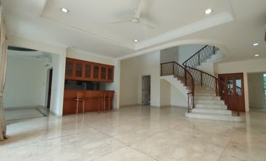 Hunian Nyaman & Elit Lokasi Premium di Pondok Indah Jakarta Selatan With Private Pool