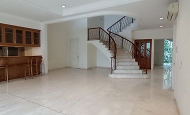 Hunian Nyaman & Elit Lokasi Premium di Pondok Indah Jakarta Selatan With Private Pool