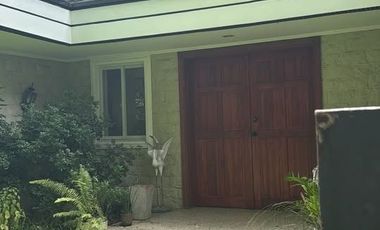 720 sqm 4-BR House for Rent at Valle Verde 6, Pasig City