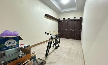 RUMAH & KOST MEWAH FULL PENGHUNI DI LOKASI STRATEGIS UMBULHARJO