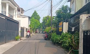 DI JUAL RUMAH VIA LELANG LOKASI SANGAT STRATEGIS
