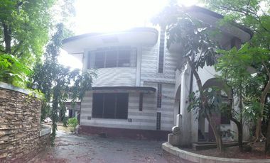 Old House across Immaculate Conception Cathedral of Cubao, Quezon City
