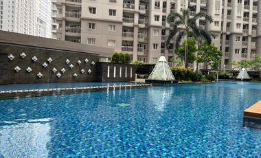 Monthly rent available! Apartment Royal Mediterania Garden Studio Fully furnished Mid Floor Best Location near Central Park Mall