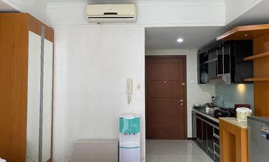 Monthly rent available! Apartment Royal Mediterania Garden Studio Fully furnished Mid Floor Best Location near Central Park Mall