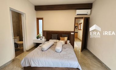 DIJUAL RUMAH BARU DI SOLO DEKAT PALUR PLAZA